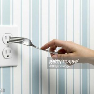 Meet your Posher, Outlet